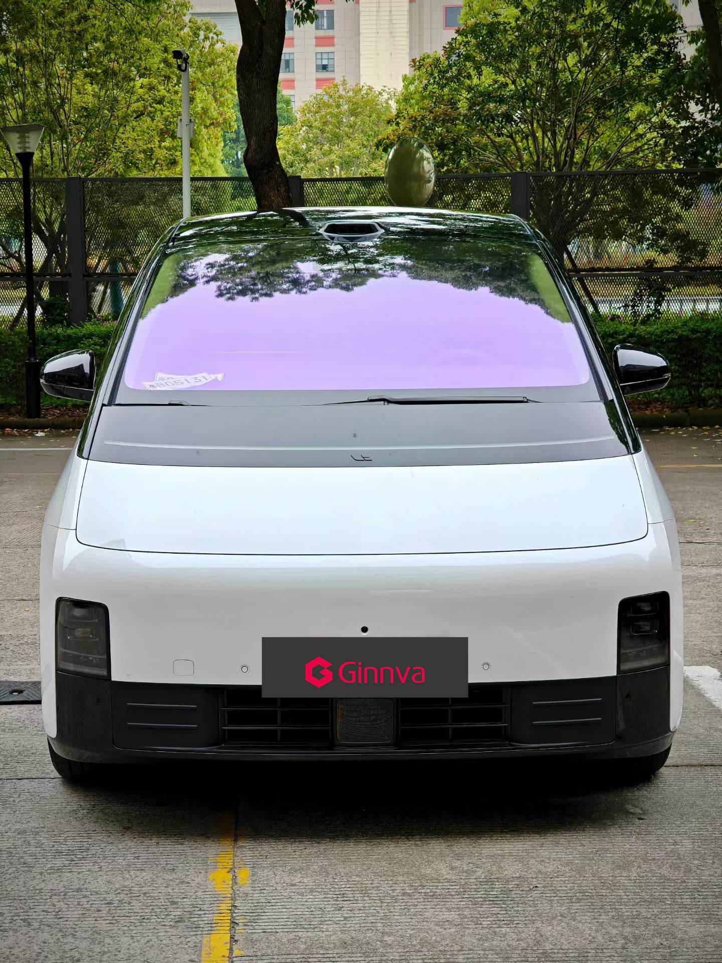 车窗隔热膜丨理想MEGA-Ginnva晶华紫微70施工案例